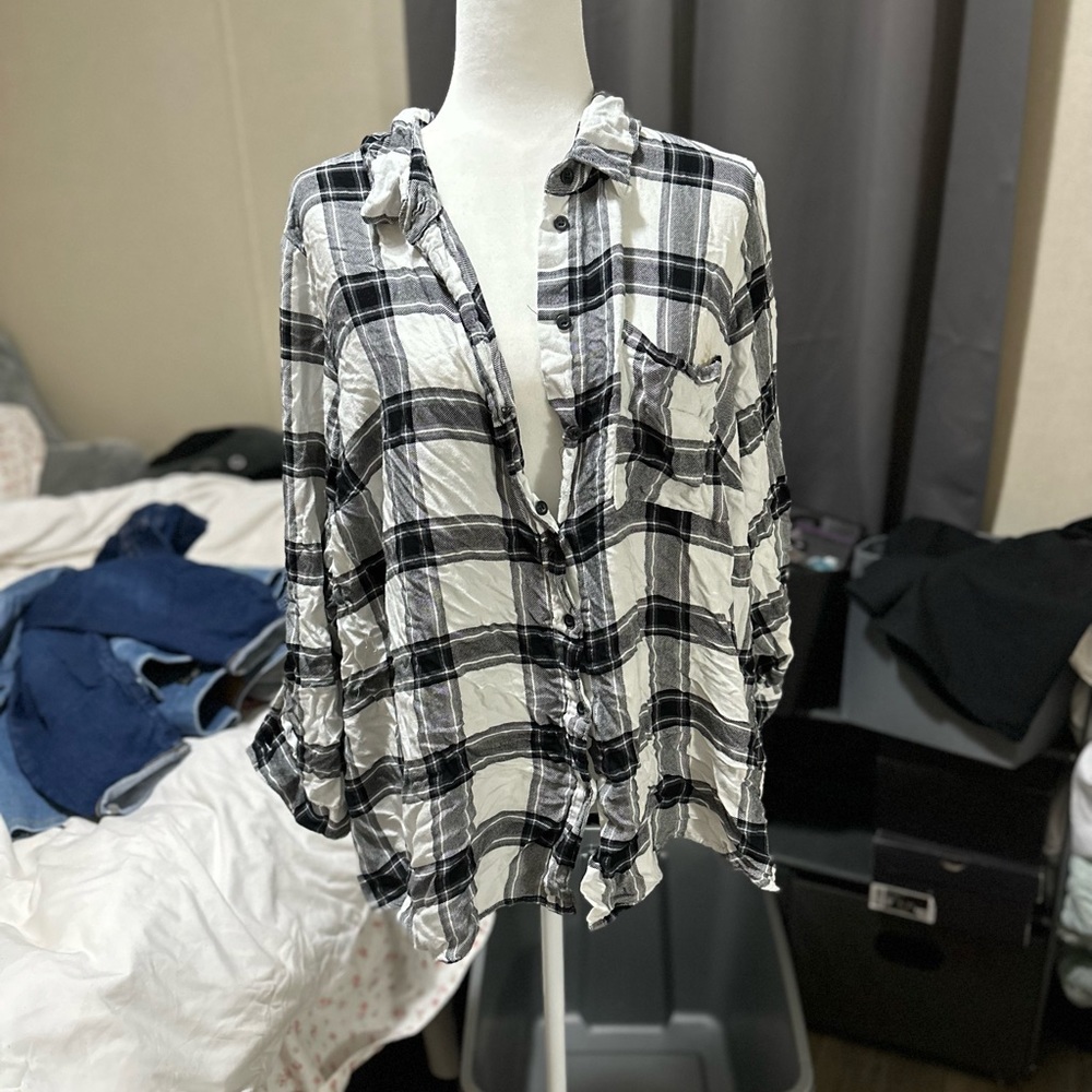 Lane Bryant black and white plaid button down